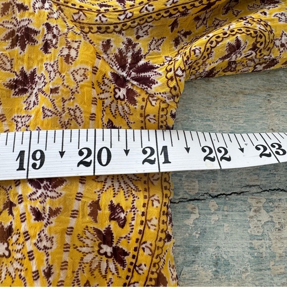 Ann Taylor Yellow Maroon Paisley Ditzy Floral Ruffle Long Sleeve Top Size Med - Picture 10 of 11